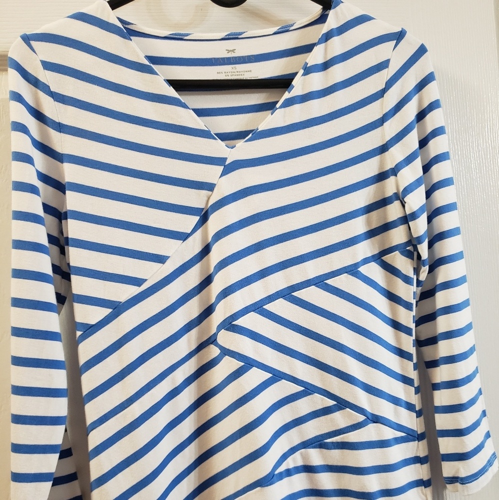 Sweatshirt - Picture 2 of 4